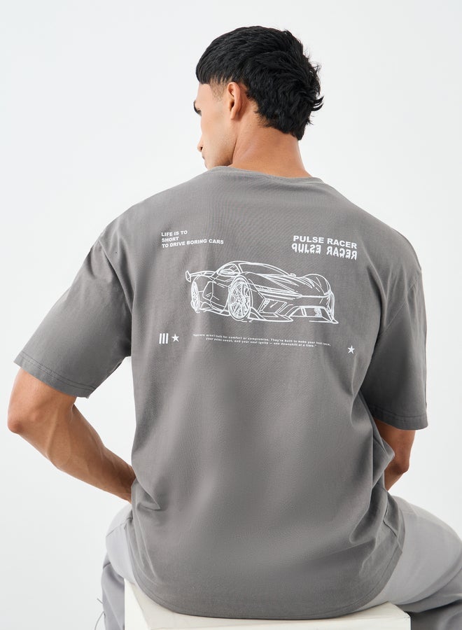 ستايلي تيشيرت رجالي كبير الحجم برسومات خلفية - Image 1